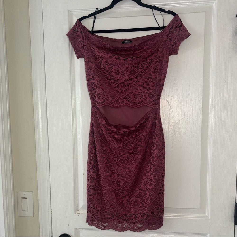 3 for $30 Lovely Day Elegant Lace Off-Shoulder Dress-peekaboo Burgundy Size M